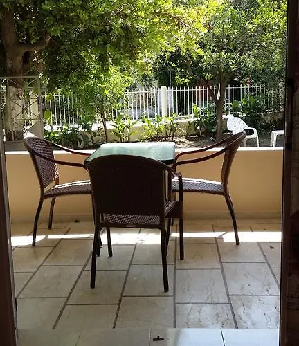 Spiti Prokopis - Marilena House 公寓