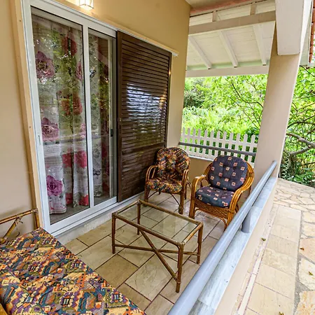 Spiti Prokopis - Marilena House * Dassia (Corfu)